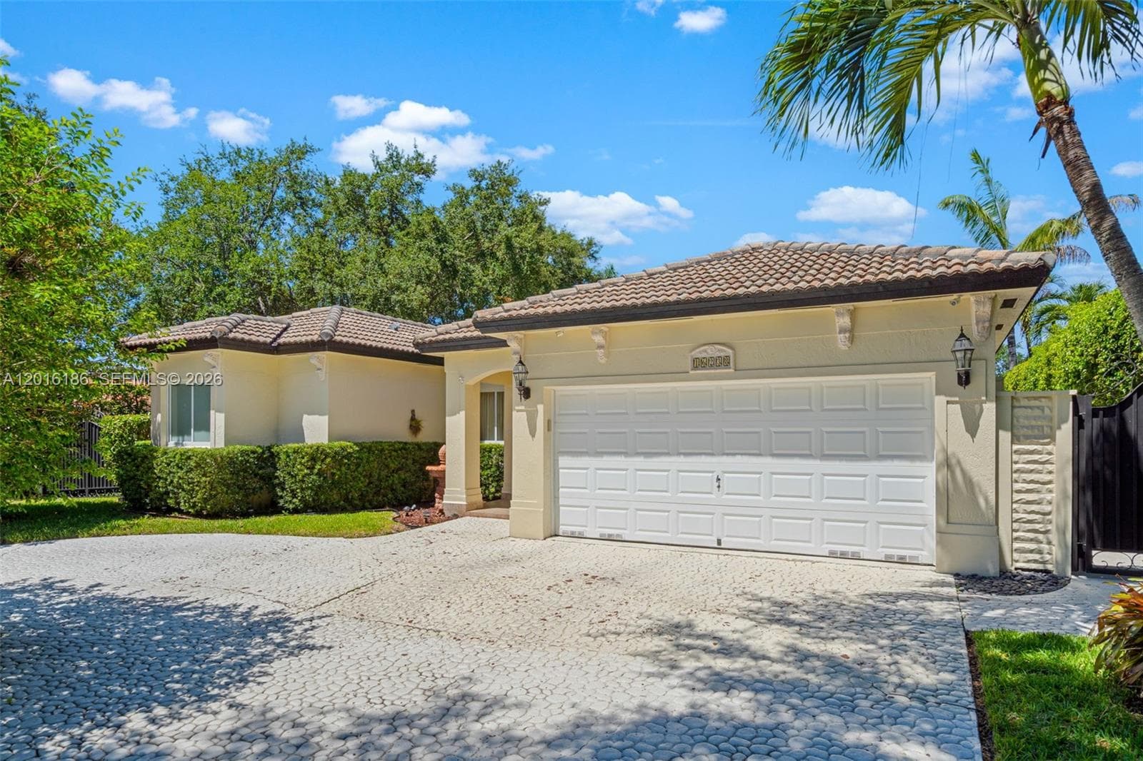 16238 NW 91st Ave, Miami Lakes FL 33018 — 1