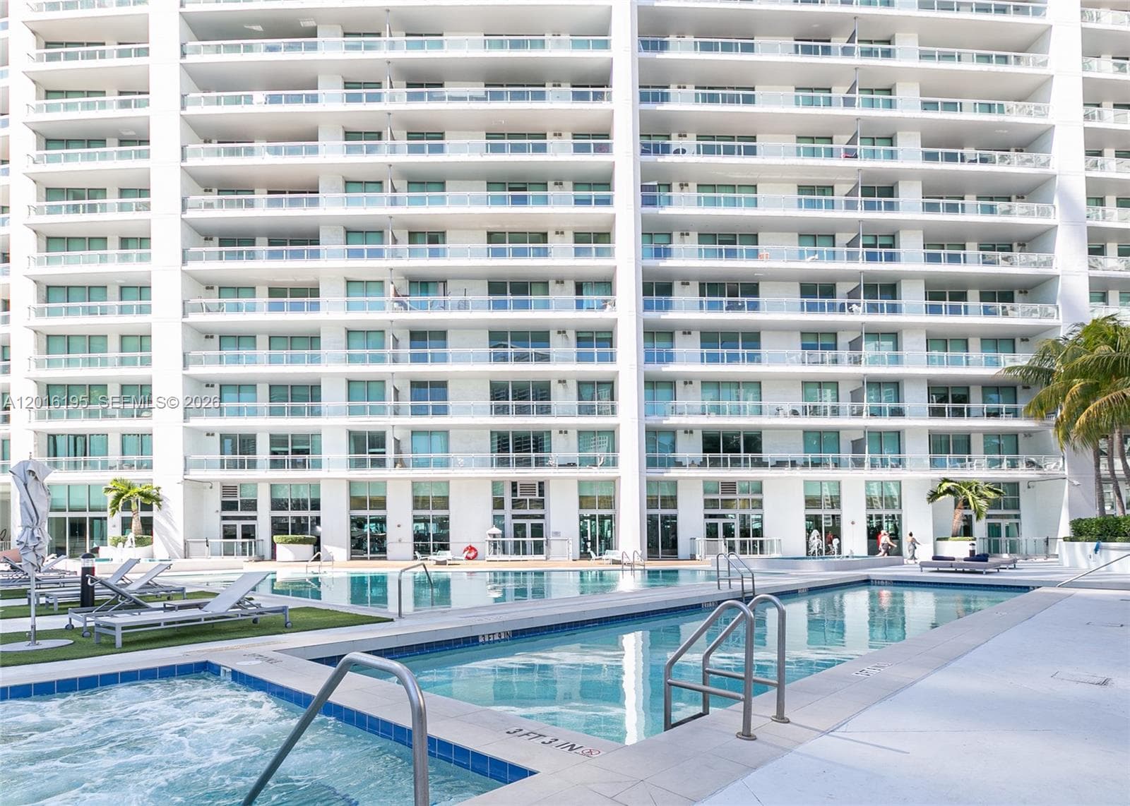 90 SW 3rd St # 1611, Miami FL 33130 — 27