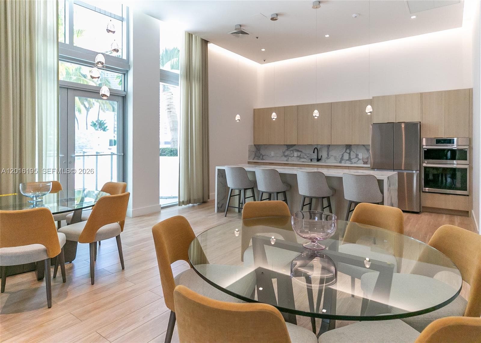 90 SW 3rd St # 1611, Miami FL 33130 — 37
