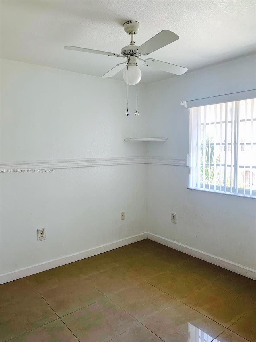 2170 NE 167th St # 103, North Miami Beach FL 33162 — 21