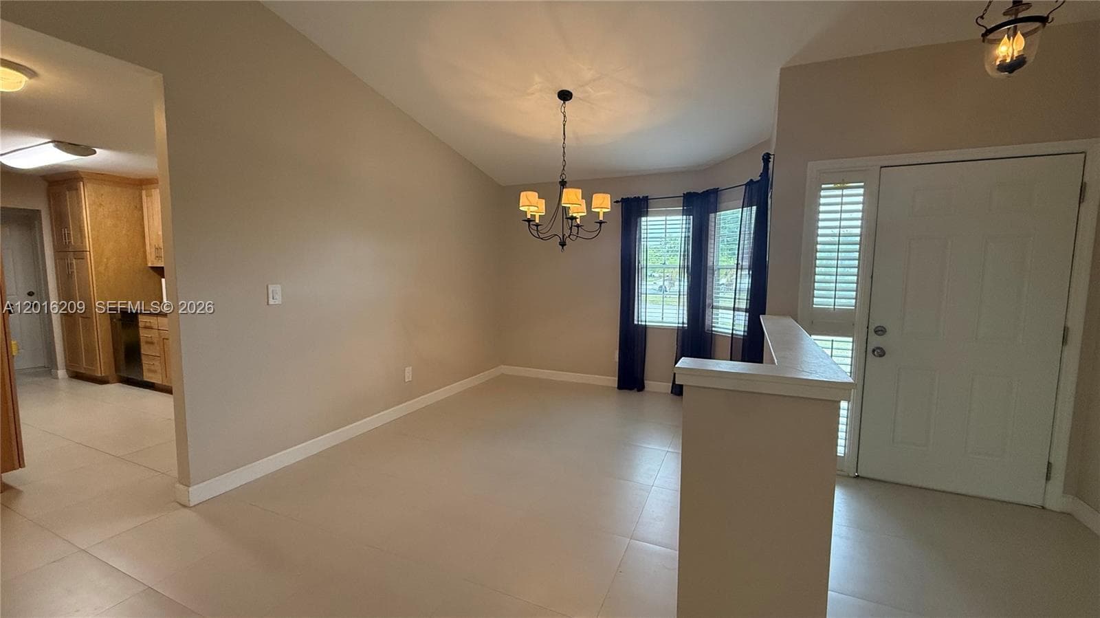 15212 SW 148th Ct, Miami FL 33187 — 15
