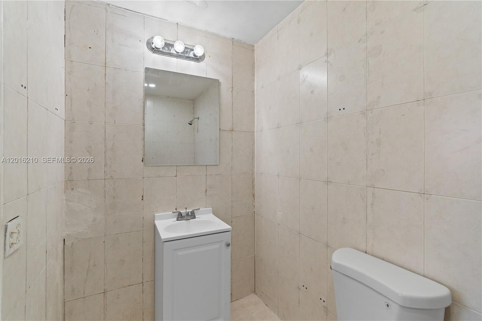 2735 W 60th Pl # 204, Hialeah FL 33016 — 14