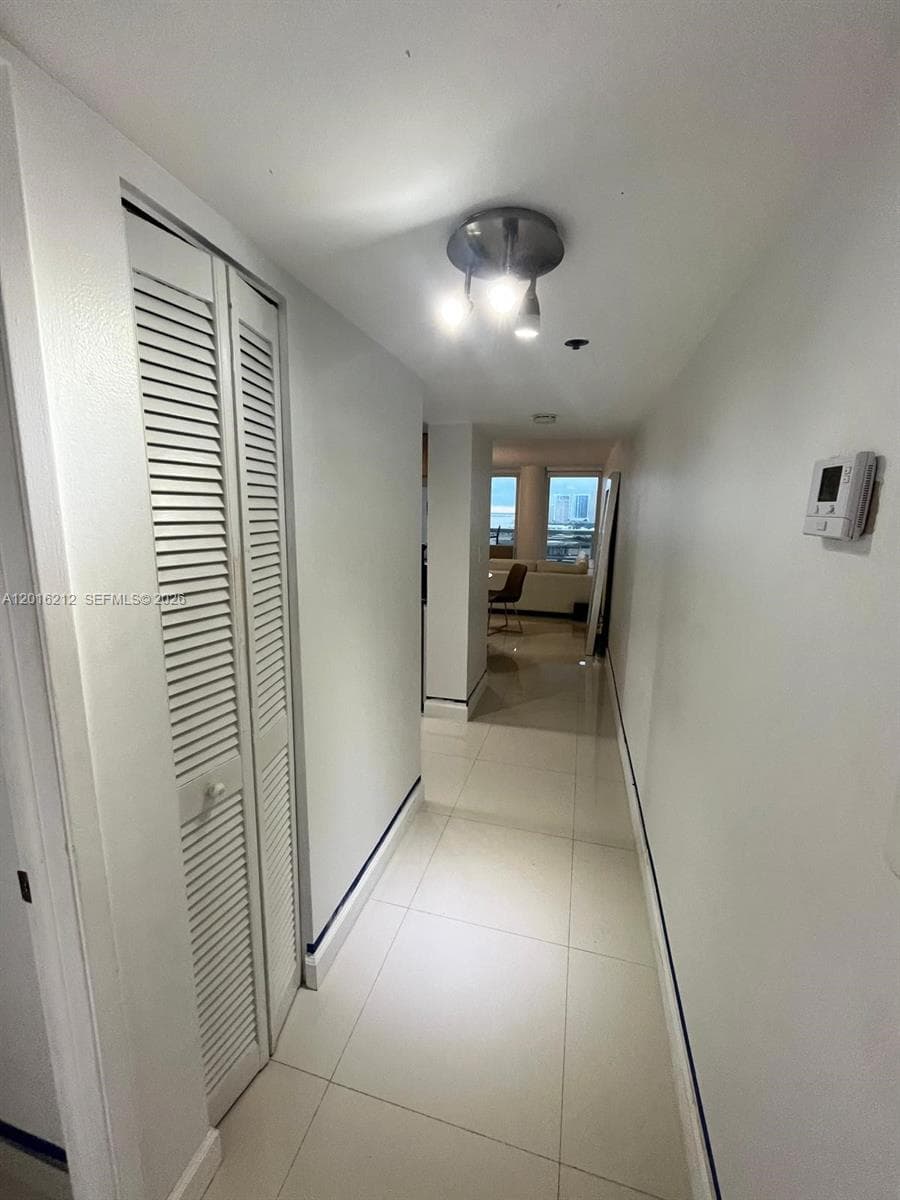 1717 N Bayshore Dr # 2453, Miami FL 33132 — 15