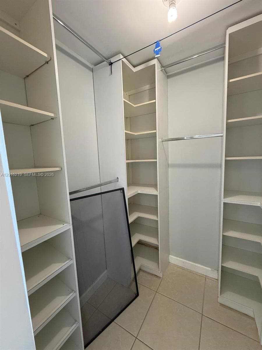 Indian Lk Village Phase 1, Miami, FL — 46