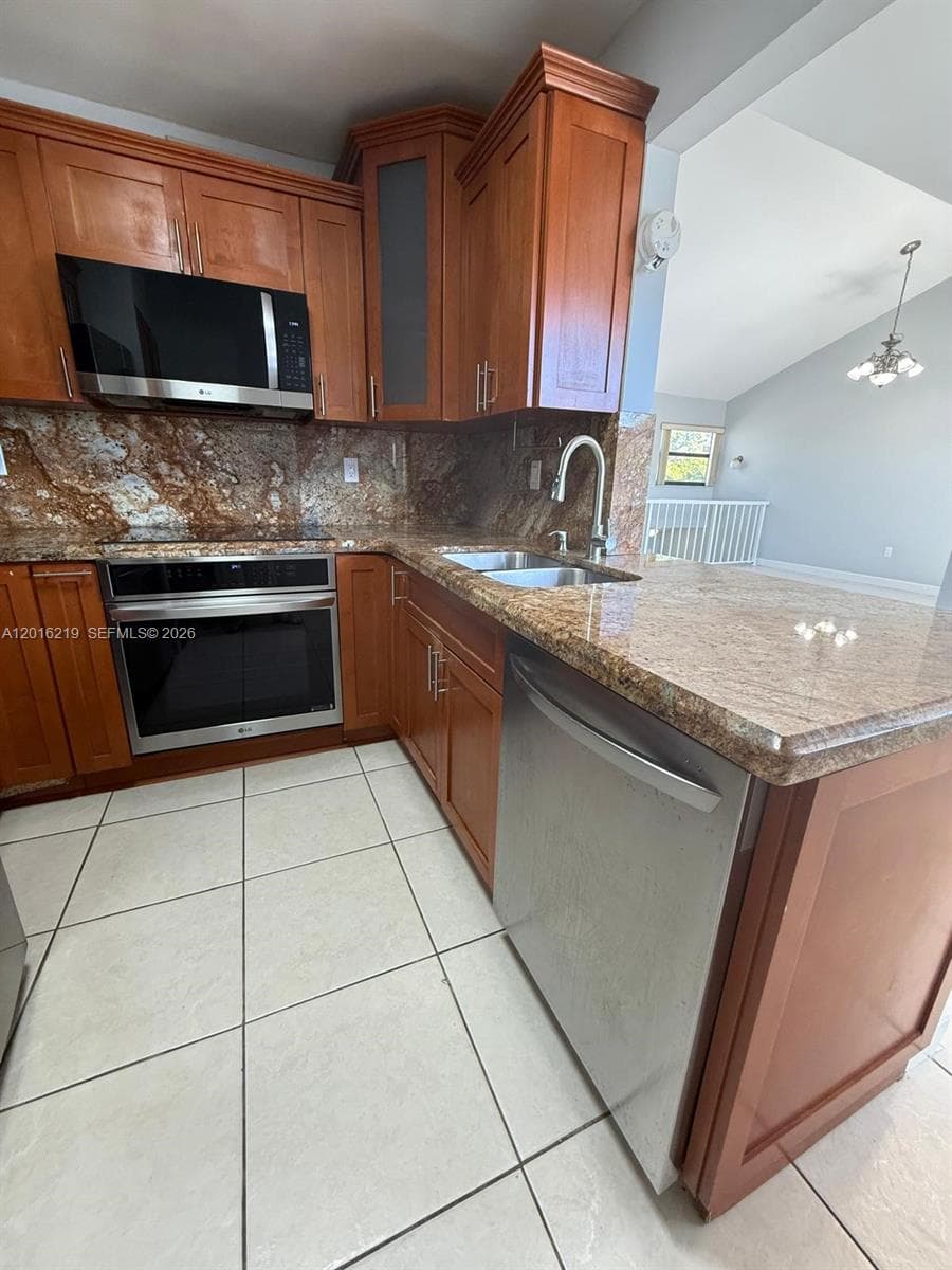 Indian Lk Village Phase 1, Miami, FL — 26