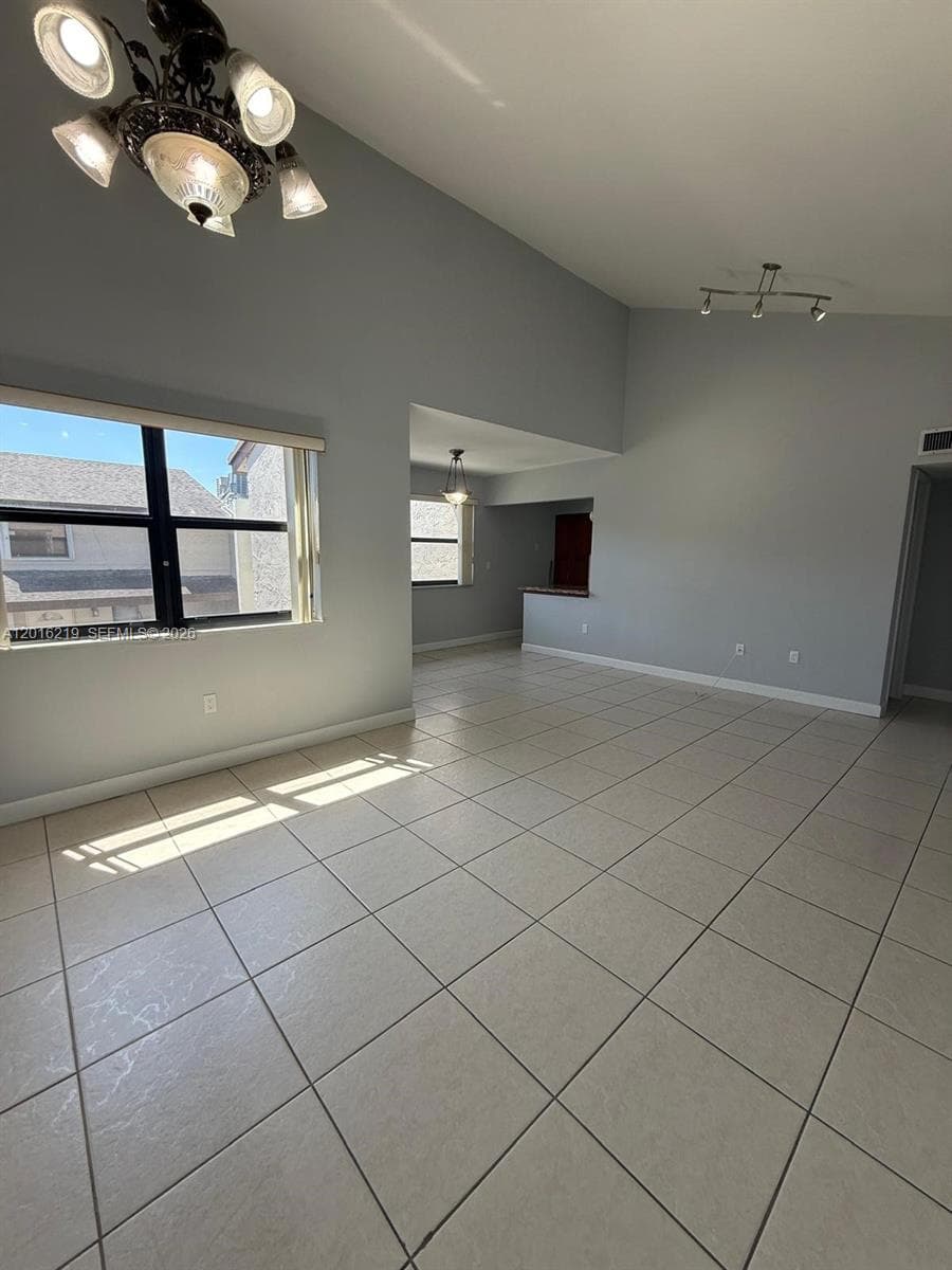 Indian Lk Village Phase 1, Miami, FL — 18