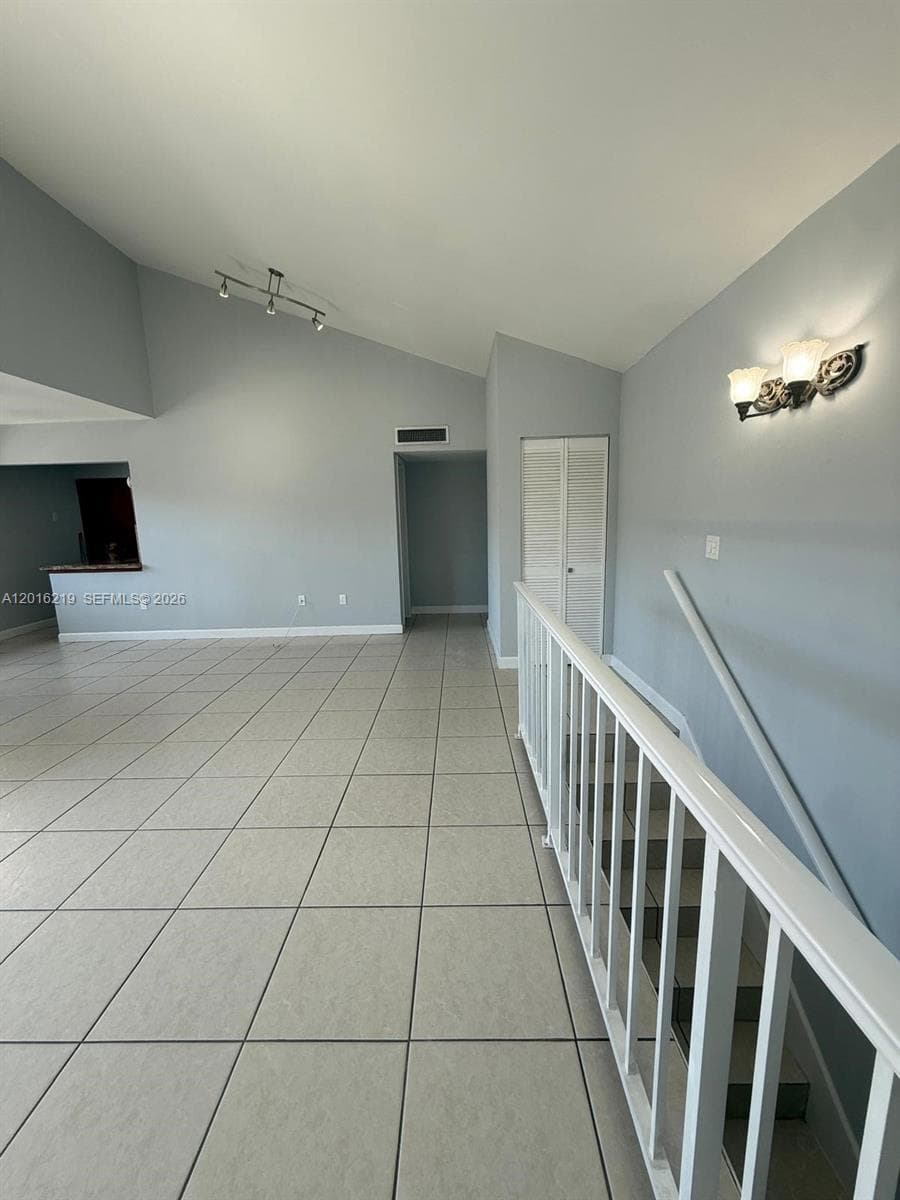 Indian Lk Village Phase 1, Miami, FL — 15
