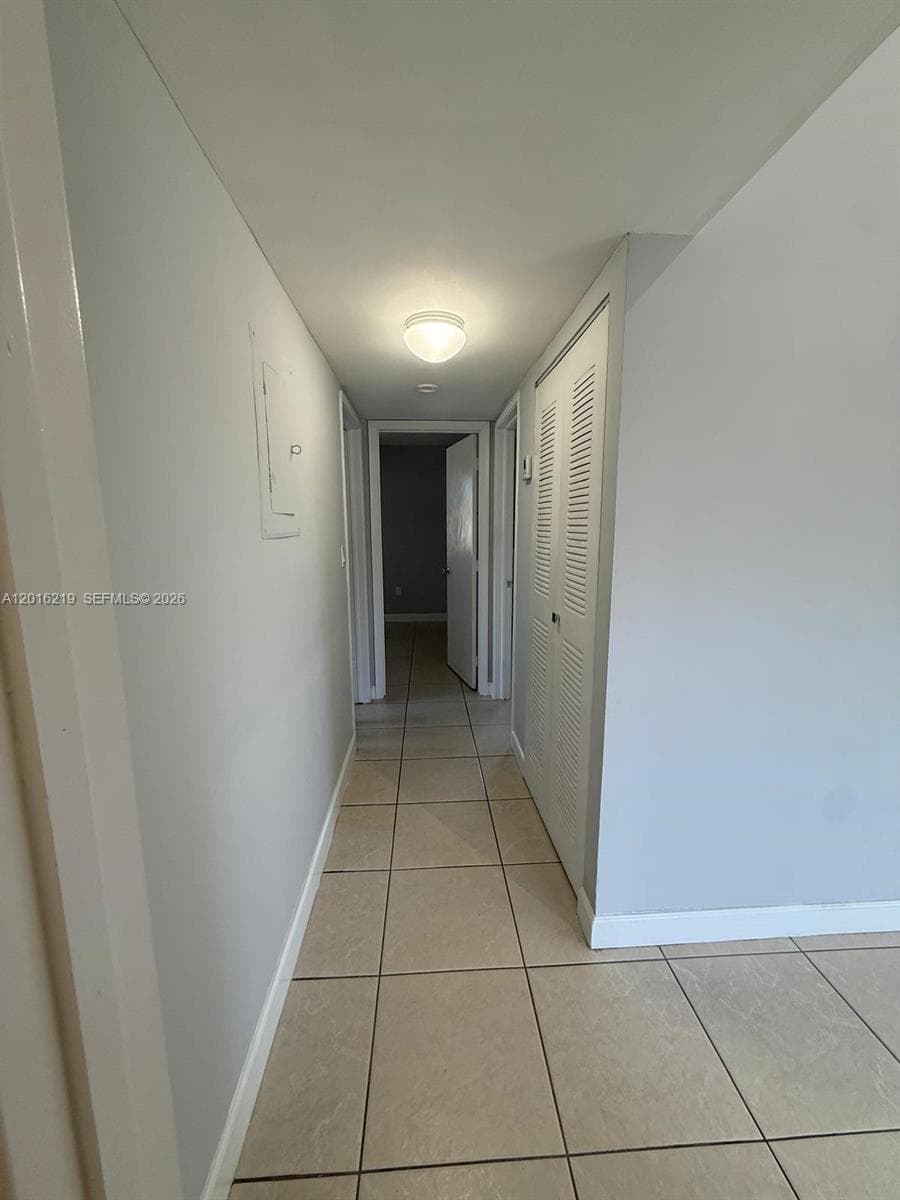 Indian Lk Village Phase 1, Miami, FL — 35