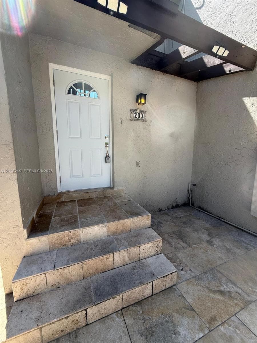 Indian Lk Village Phase 1, Miami, FL — 8