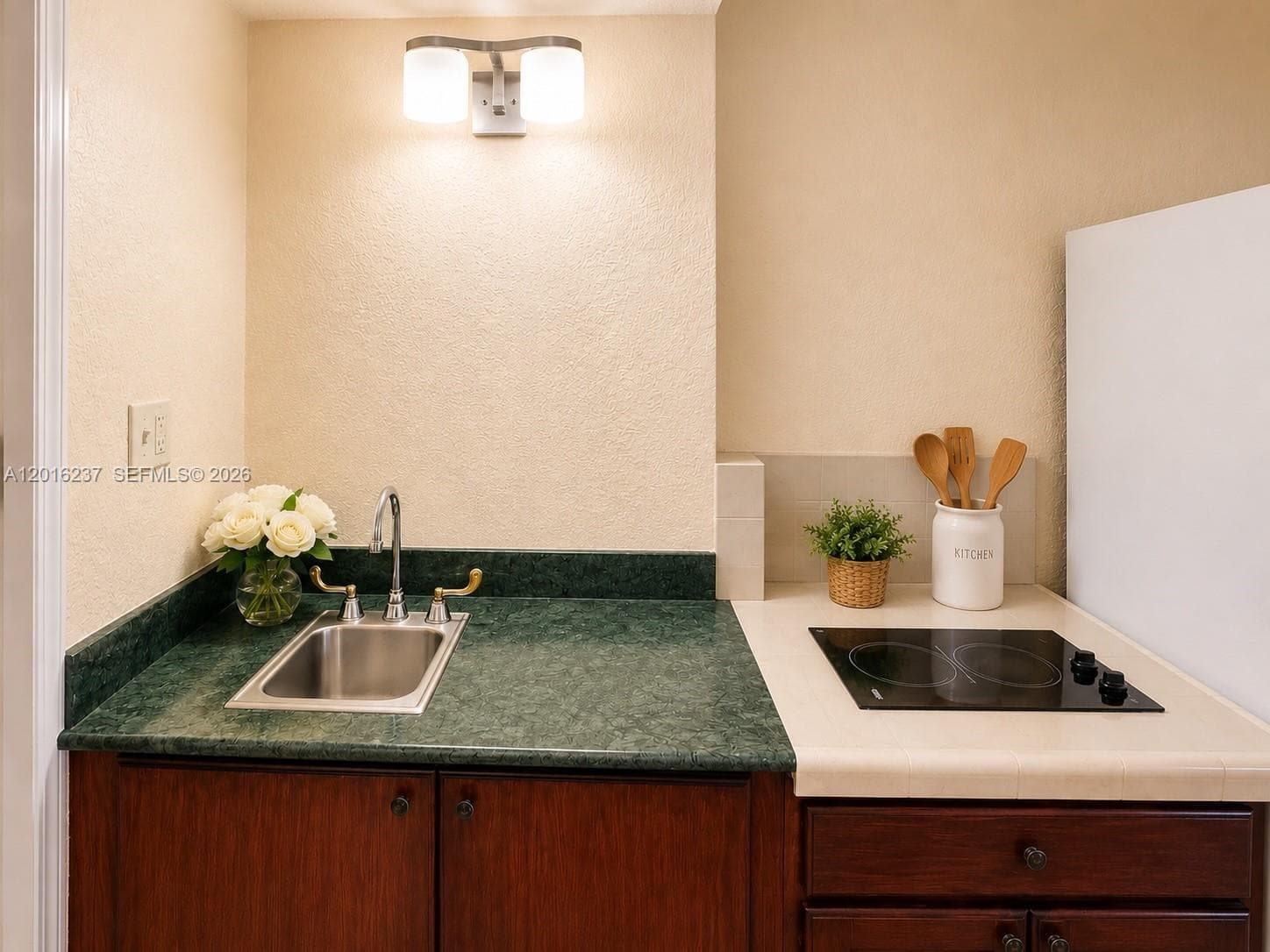 19201 Collins Ave # 707, Sunny Isles Beach FL 33160 — 11