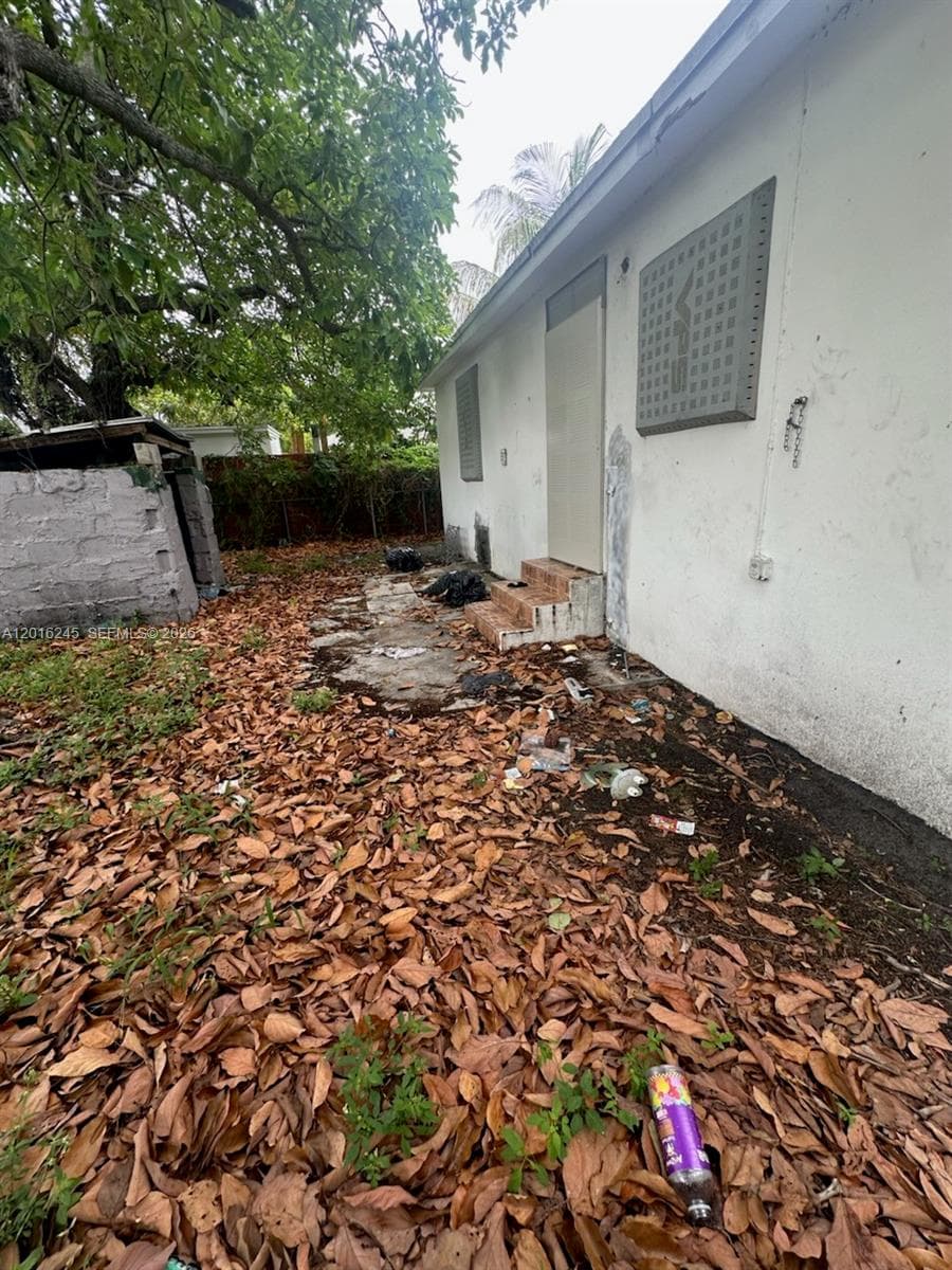 1891 NW 62nd Ter, Miami FL 33147 — 3