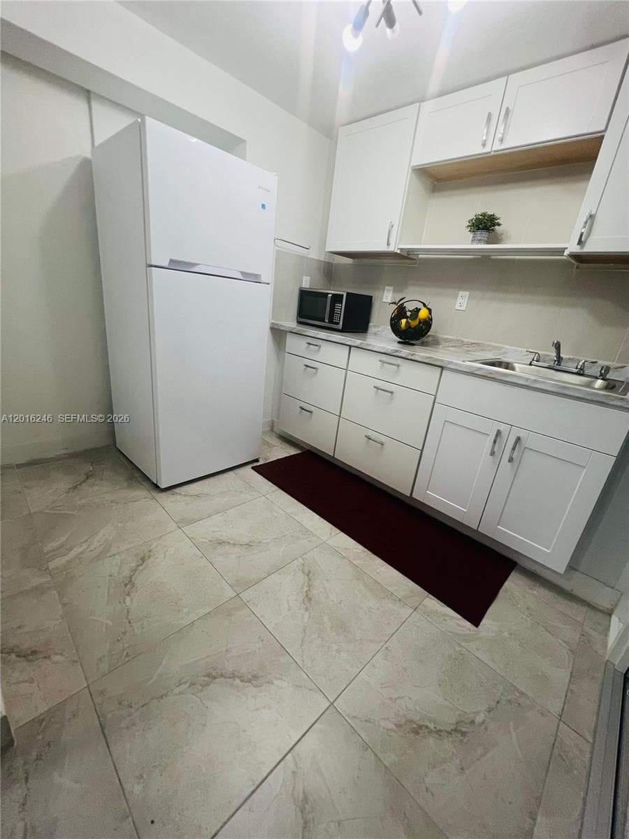 2500 SW 131st Ct, Miami FL 33175 — 12