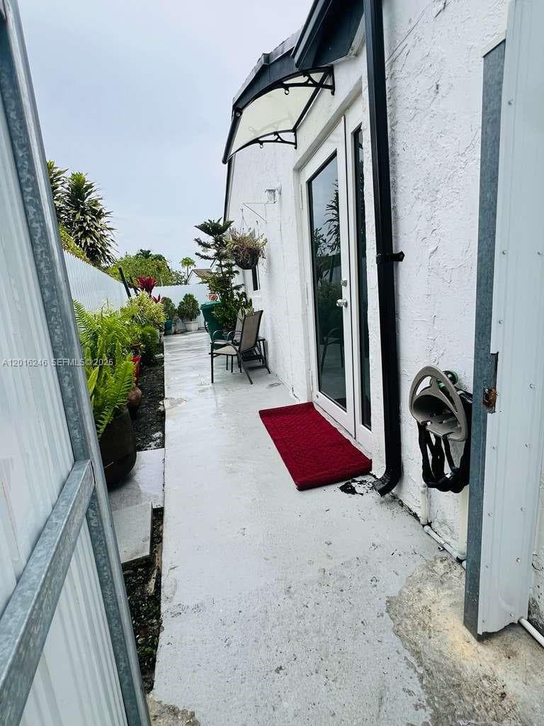 2500 SW 131st Ct, Miami FL 33175 — 3