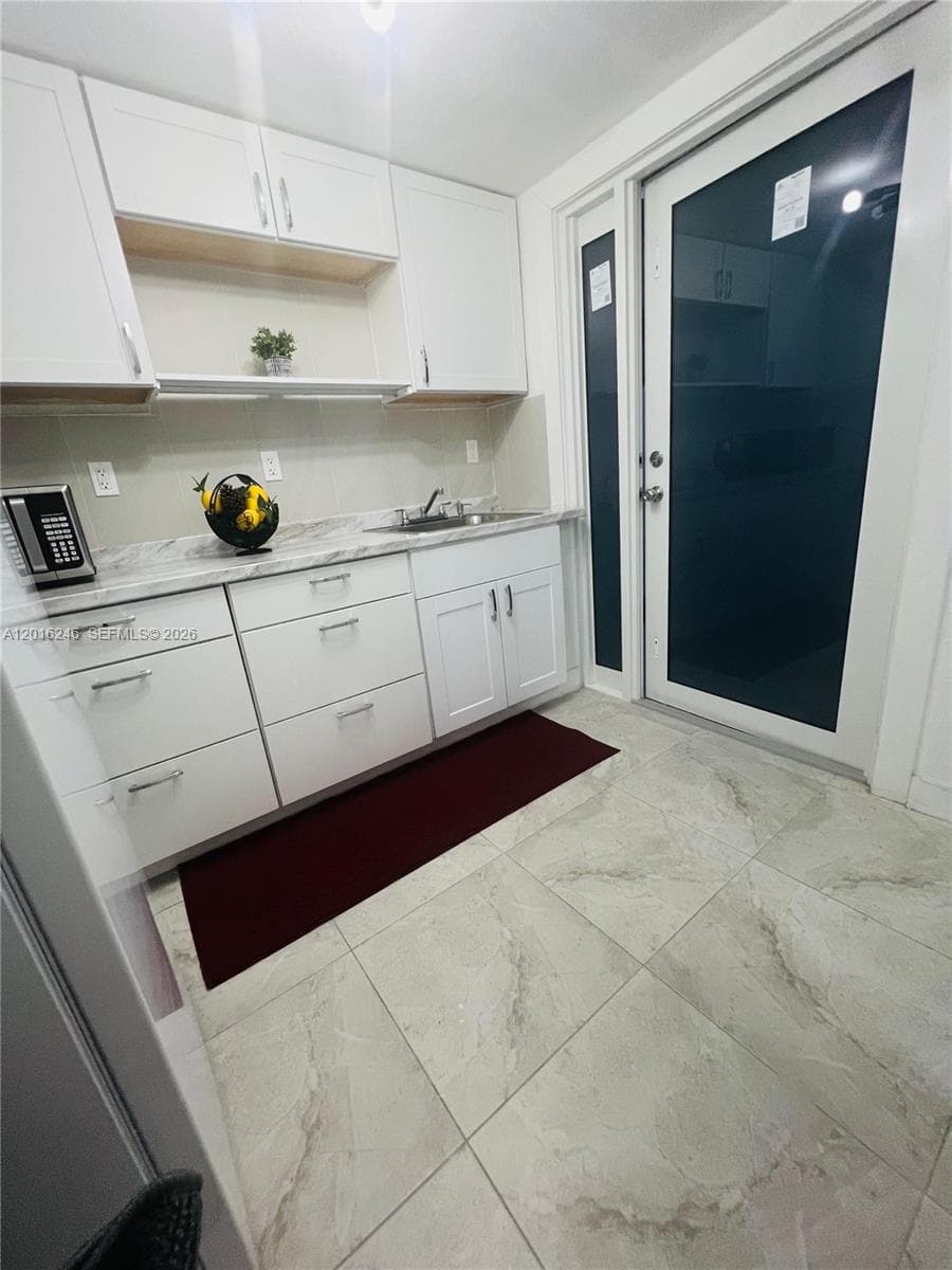 2500 SW 131st Ct, Miami FL 33175 — 5
