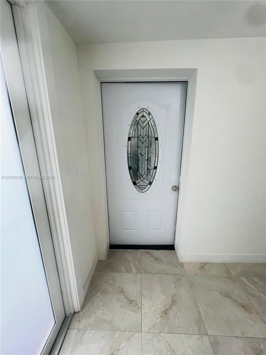 2500 SW 131st Ct, Miami FL 33175 — 24
