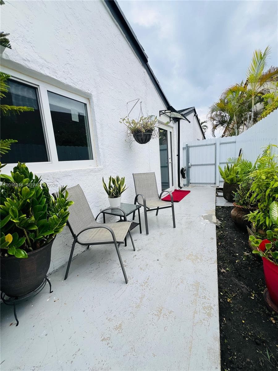 2500 SW 131st Ct, Miami FL 33175 — 30