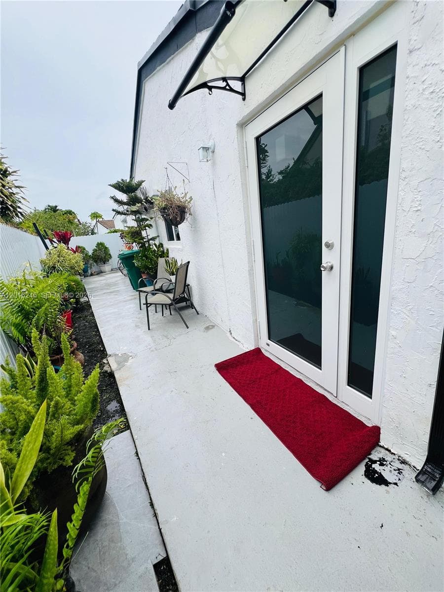 2500 SW 131st Ct, Miami FL 33175 — 31