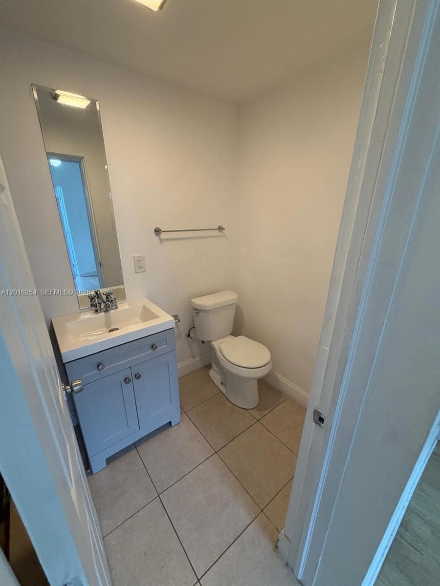 9050 NW 31st Ave # 2, Miami FL 33147 — 5
