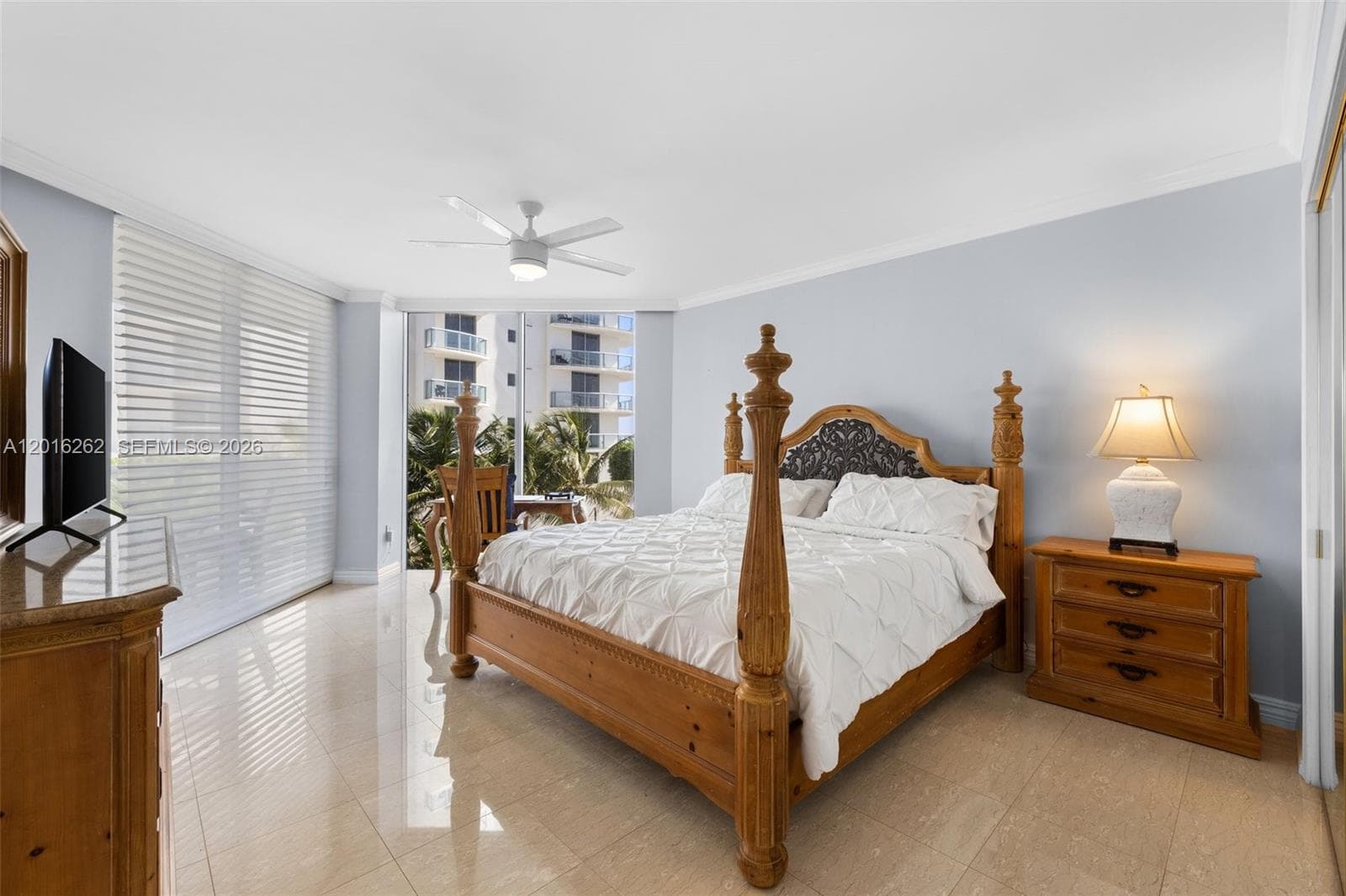 18671 Collins Ave # 404, Sunny Isles Beach FL 33160 — 33