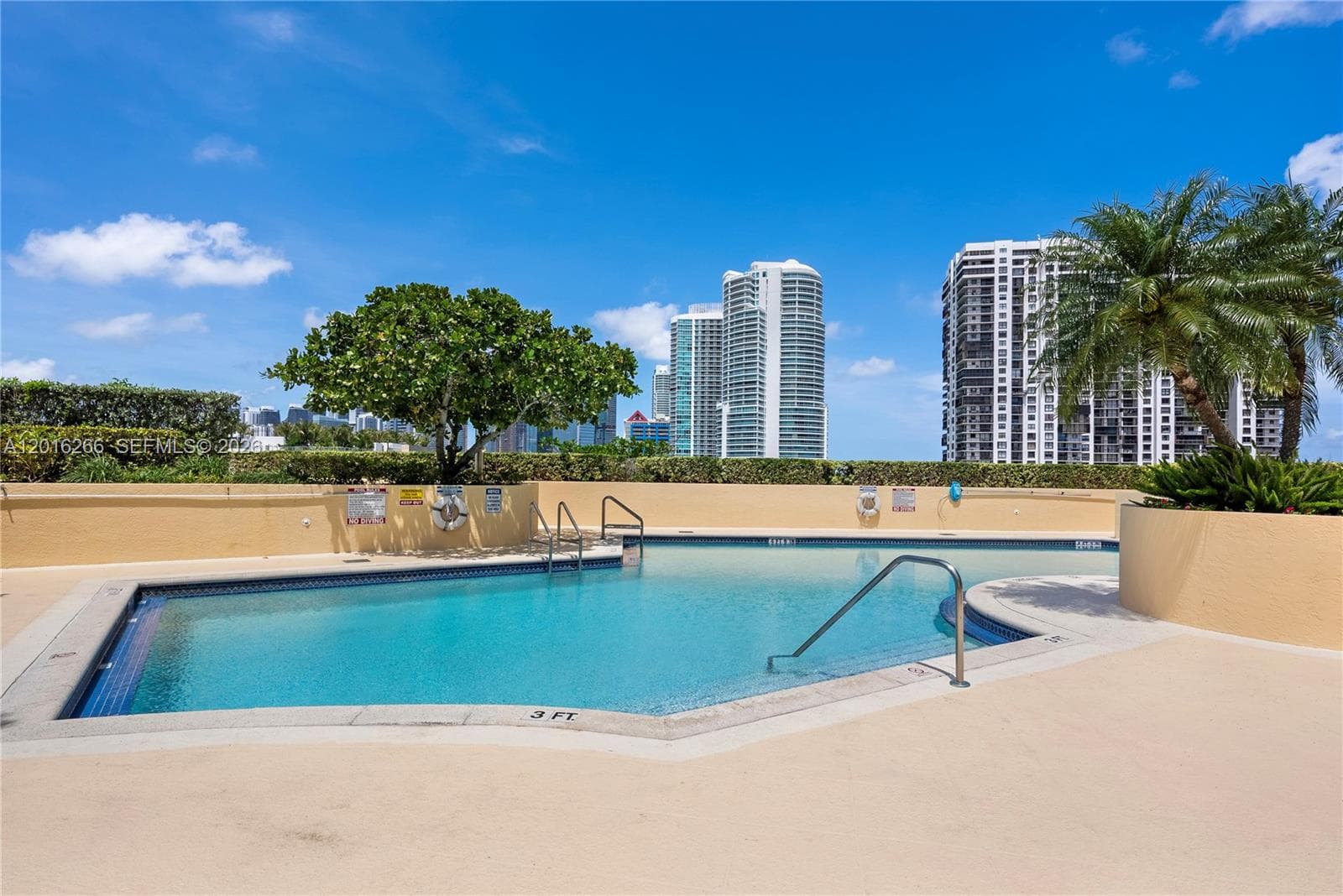 2475 Brickell Ave # 2206, Miami FL 33129 — 40