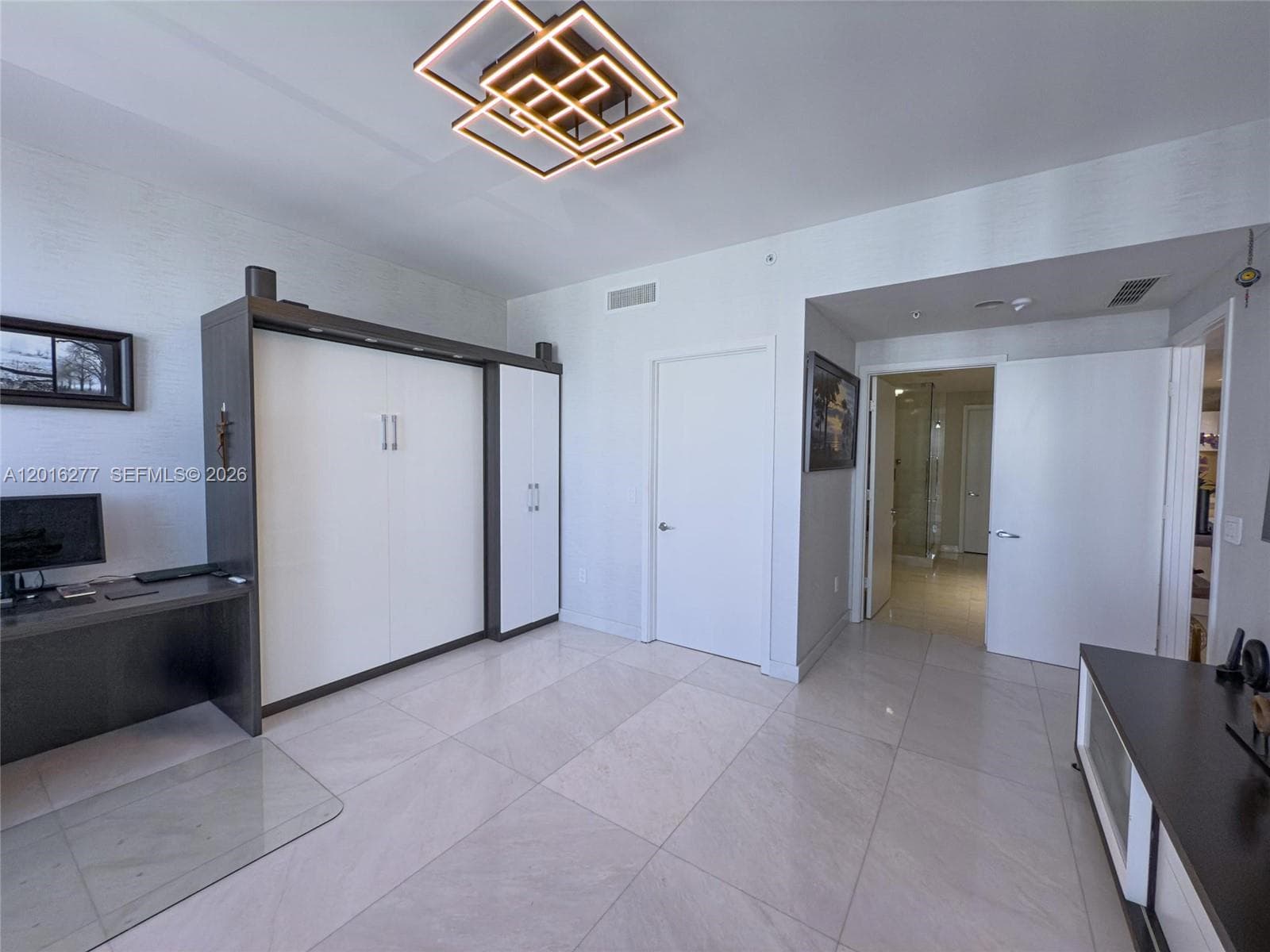 17111 Biscayne Blvd # 1705, North Miami Beach FL 33160 — 24