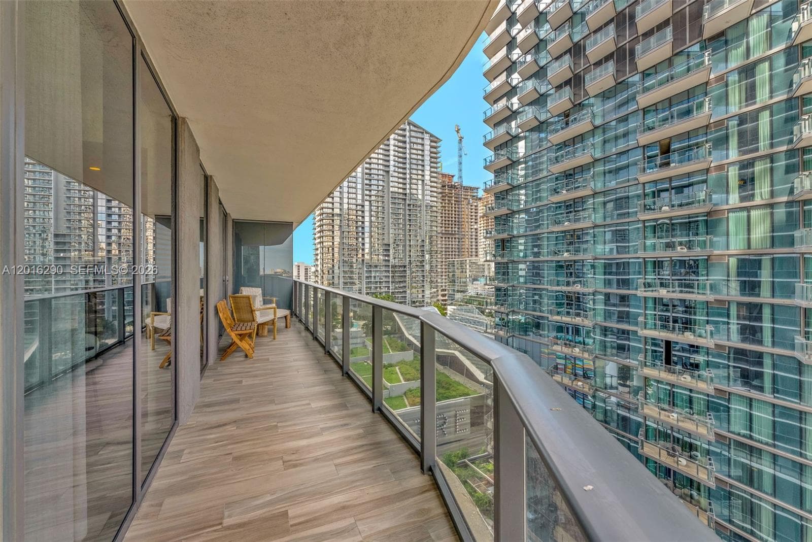 801 S Miami Ave # 1805, Miami FL 33130 — 23