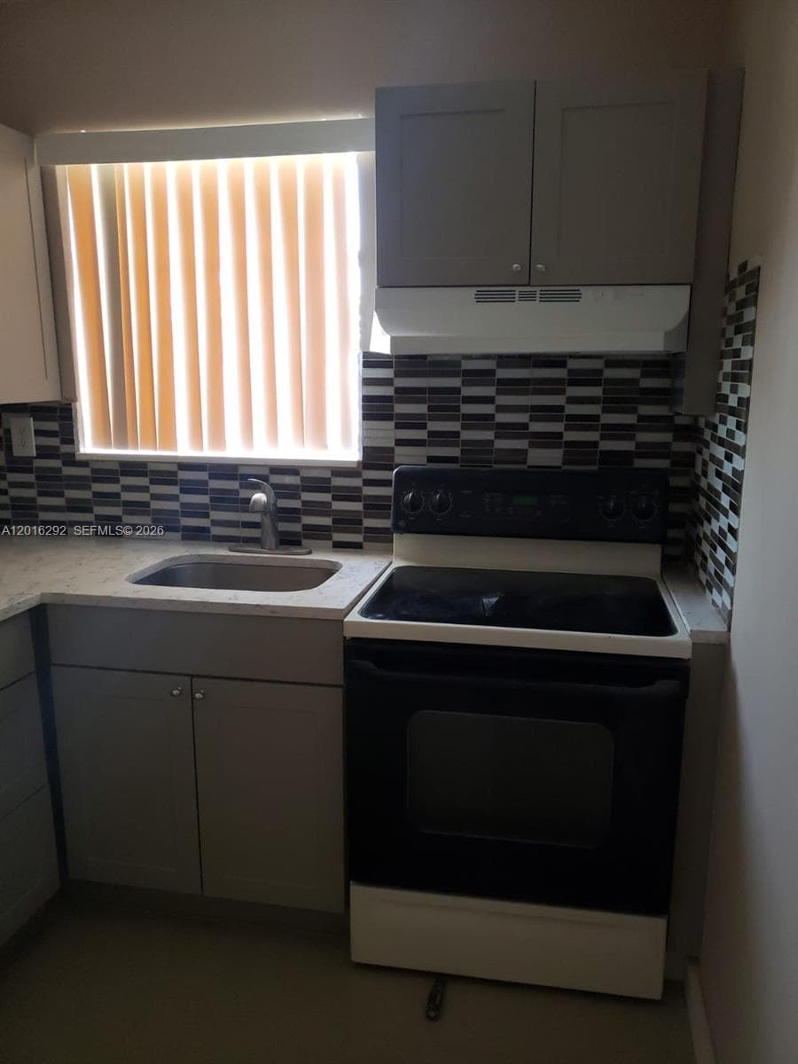Segovia Gardens Condo, Miami, FL — 6