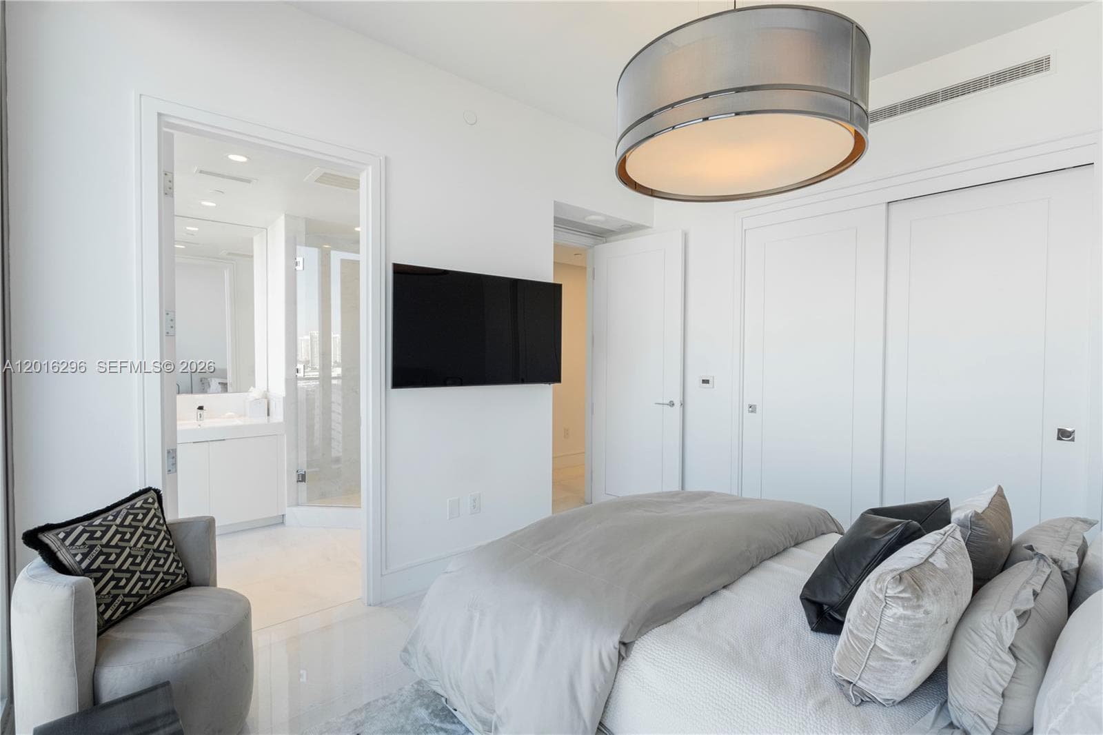 17975 Collins Ave # 1402, Sunny Isles Beach FL 33160 — 23