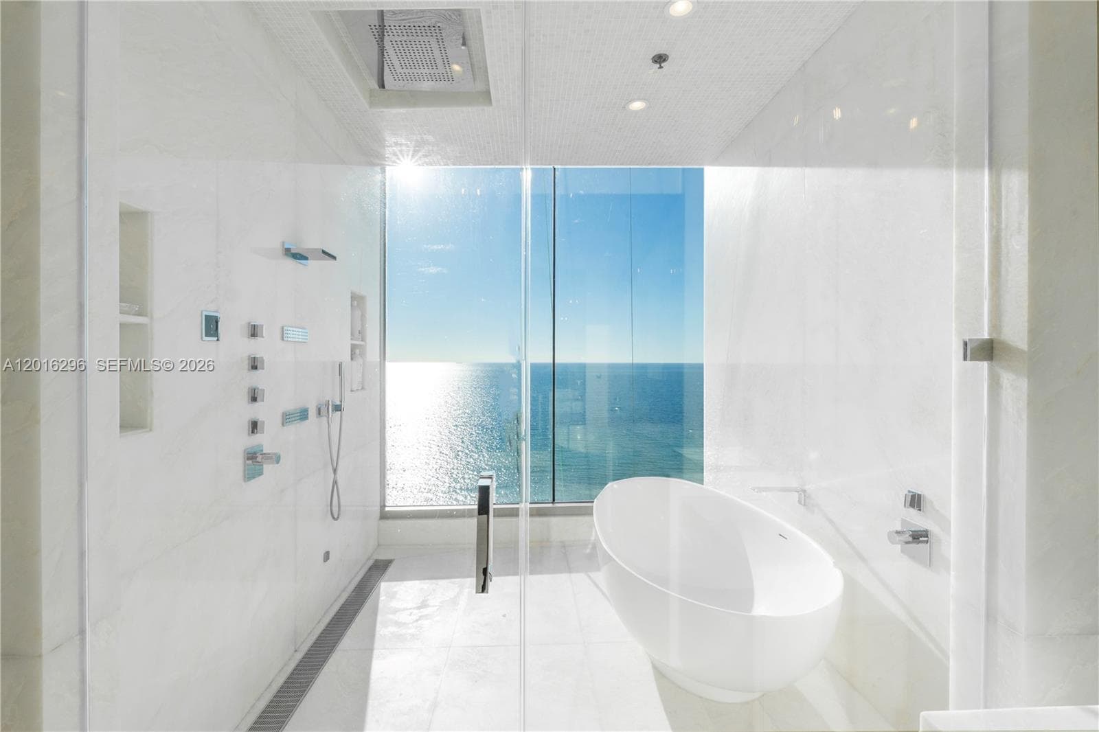17975 Collins Ave # 1402, Sunny Isles Beach FL 33160 — 18