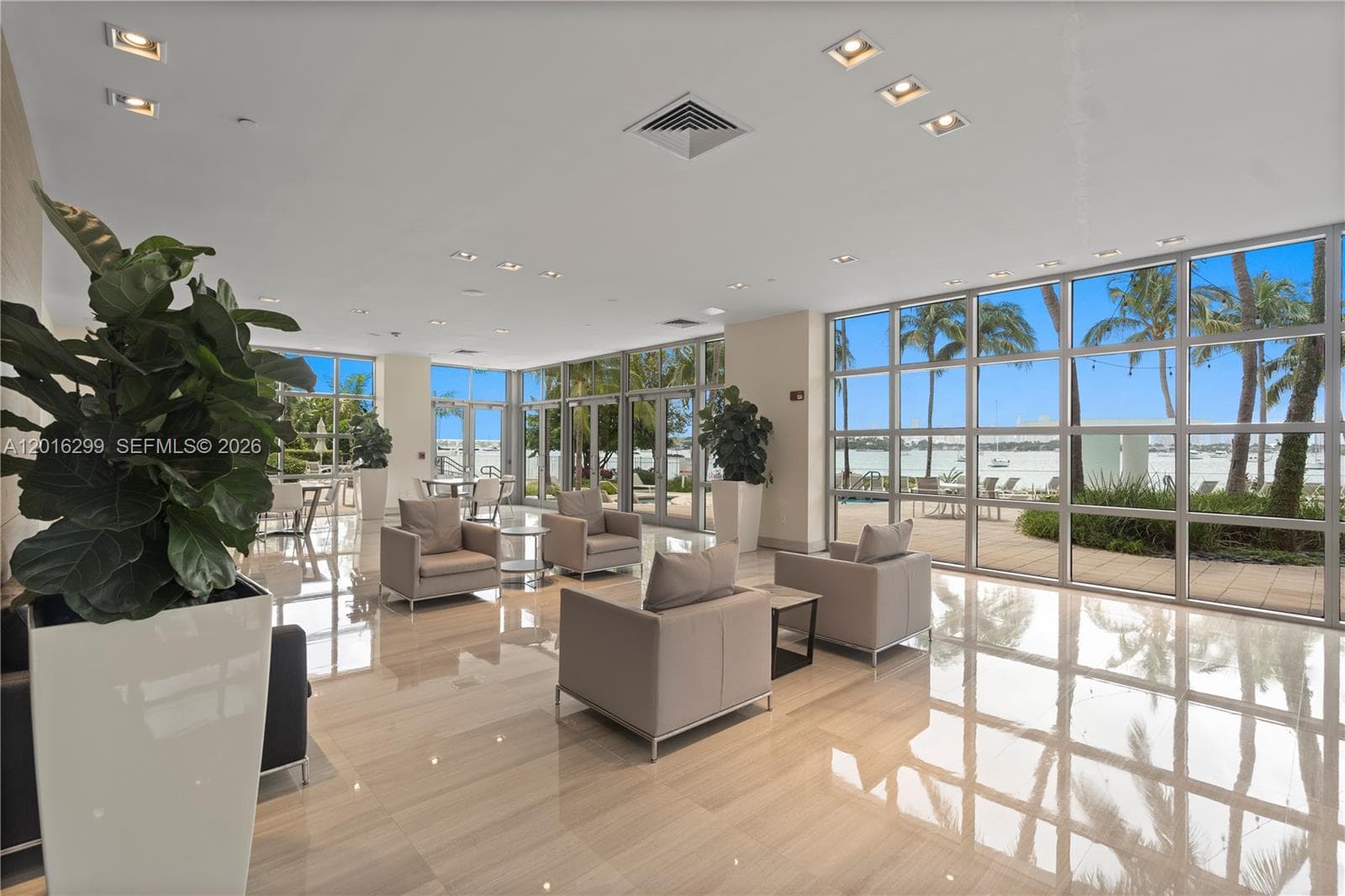 1330 West Ave, Miami Beach FL 33139 — 39