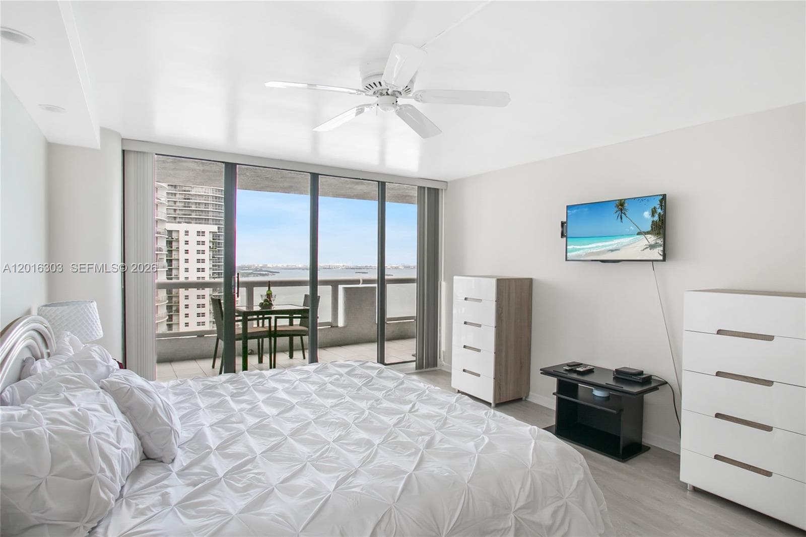 1717 N Bayshore Dr # 3751, Miami FL 33132 — 5