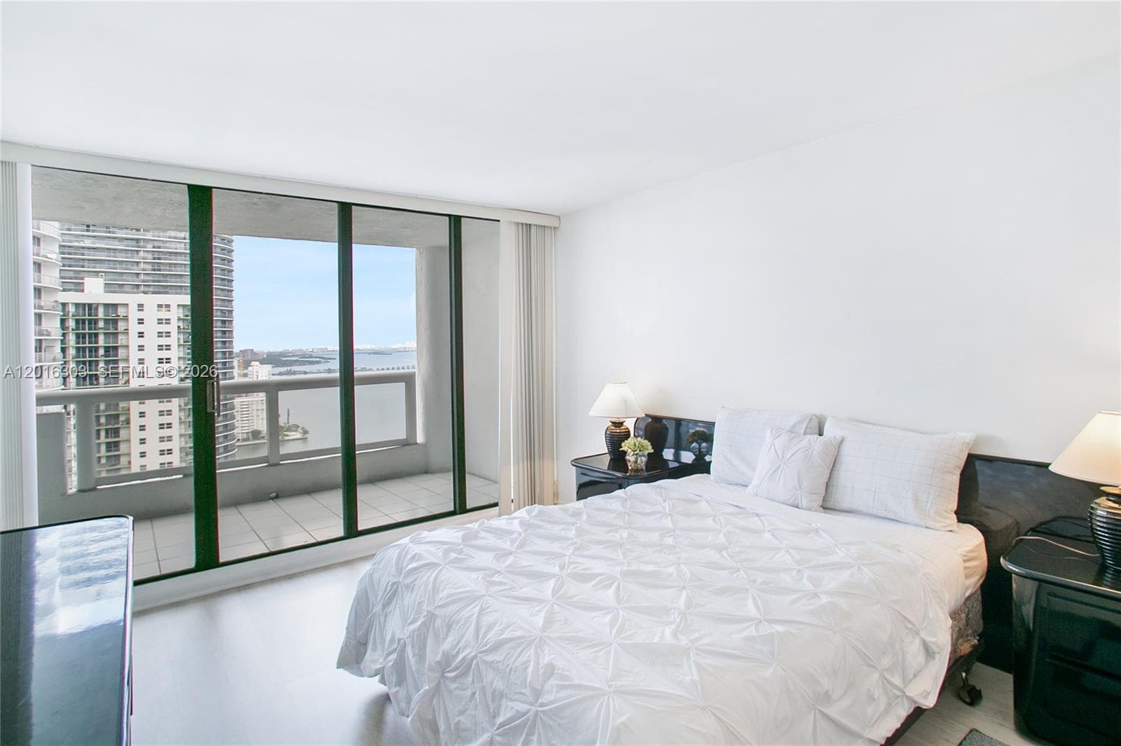 1717 N Bayshore Dr # 3751, Miami FL 33132 — 11