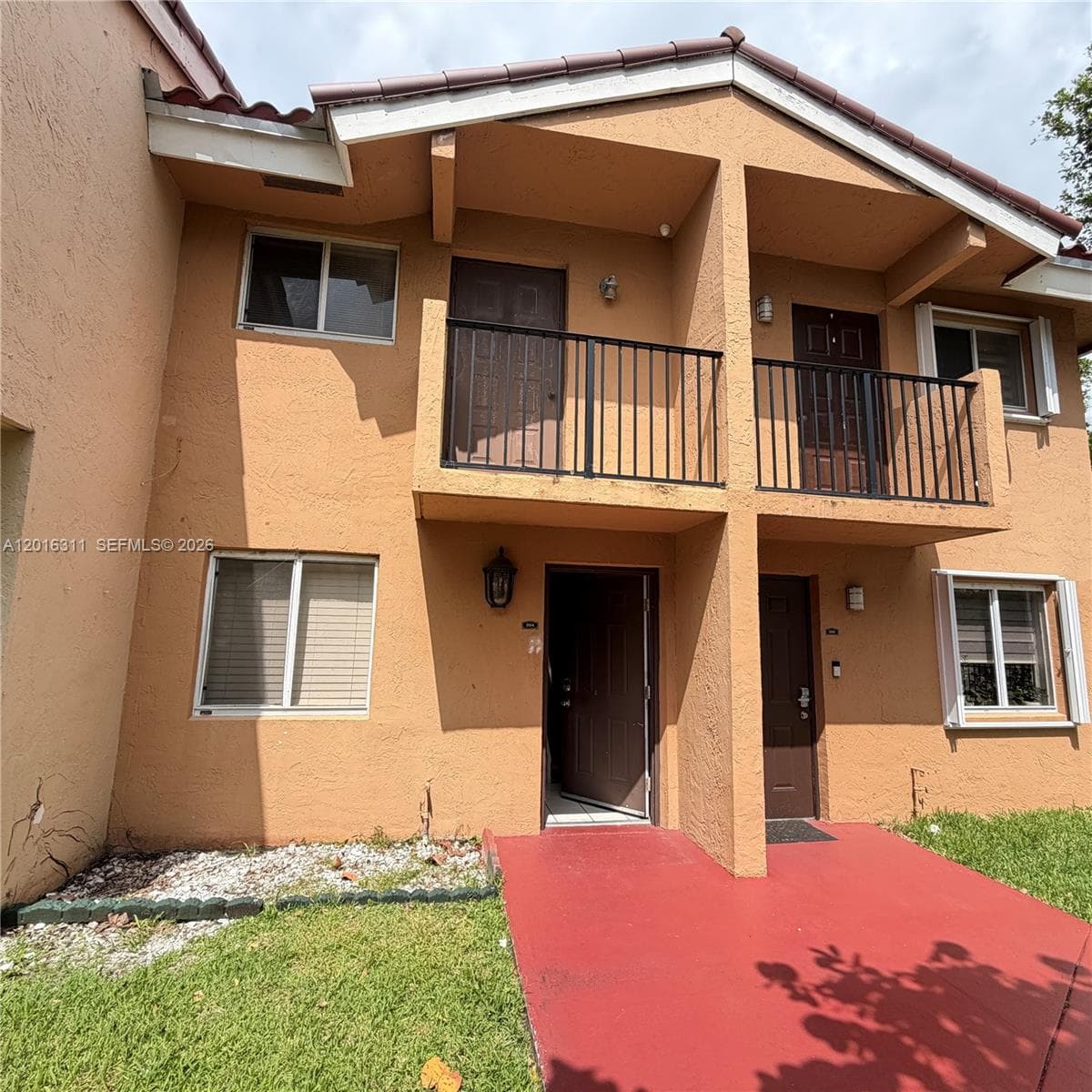 680 NW 82nd Pl # 264, Miami FL 33126 — 1