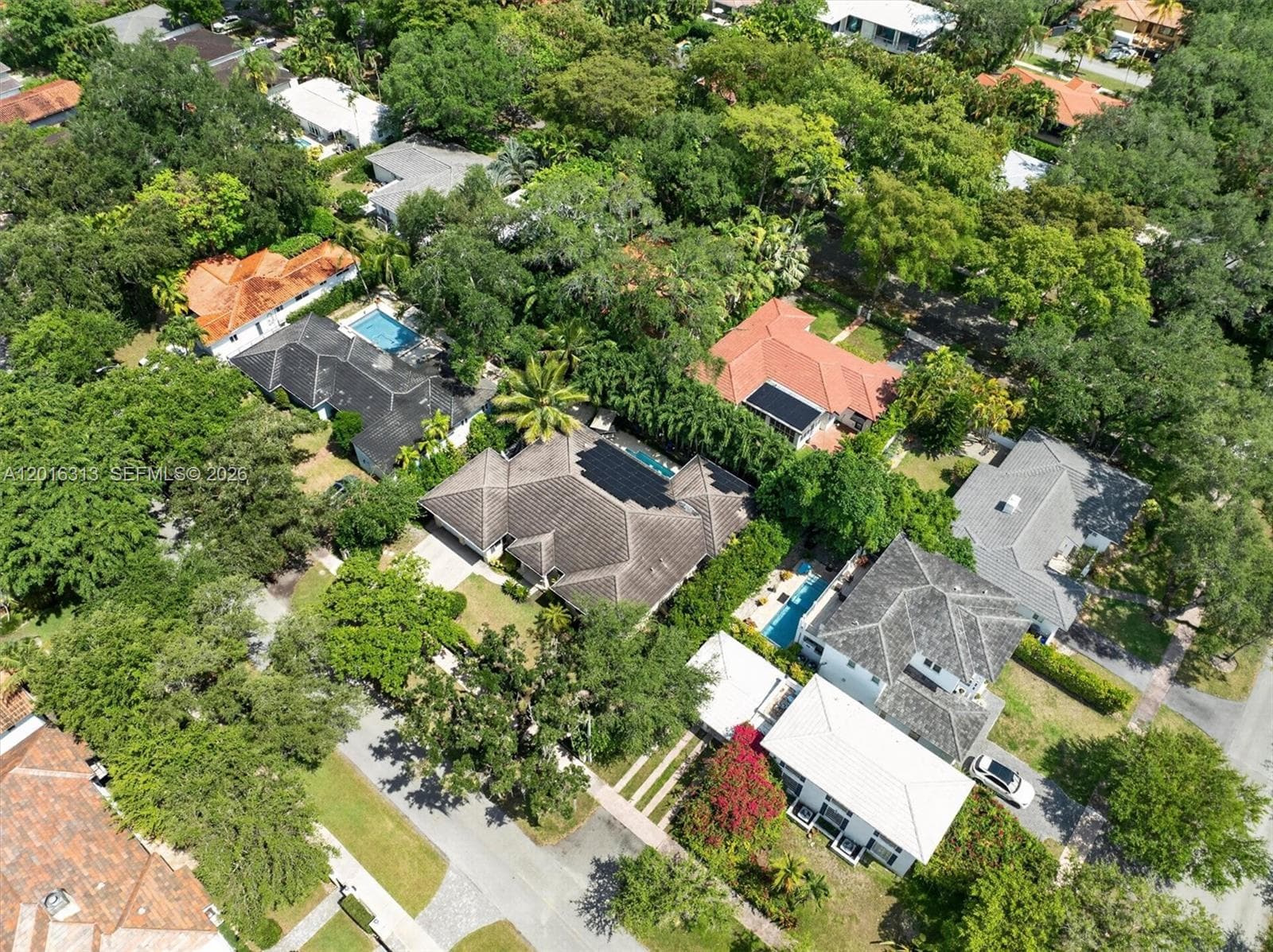 442 Amalfi Ave, Coral Gables FL 33146 — 69