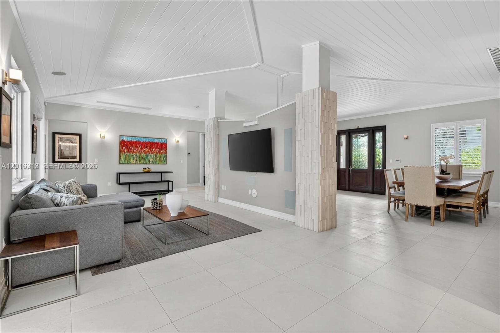 442 Amalfi Ave, Coral Gables FL 33146 — 18