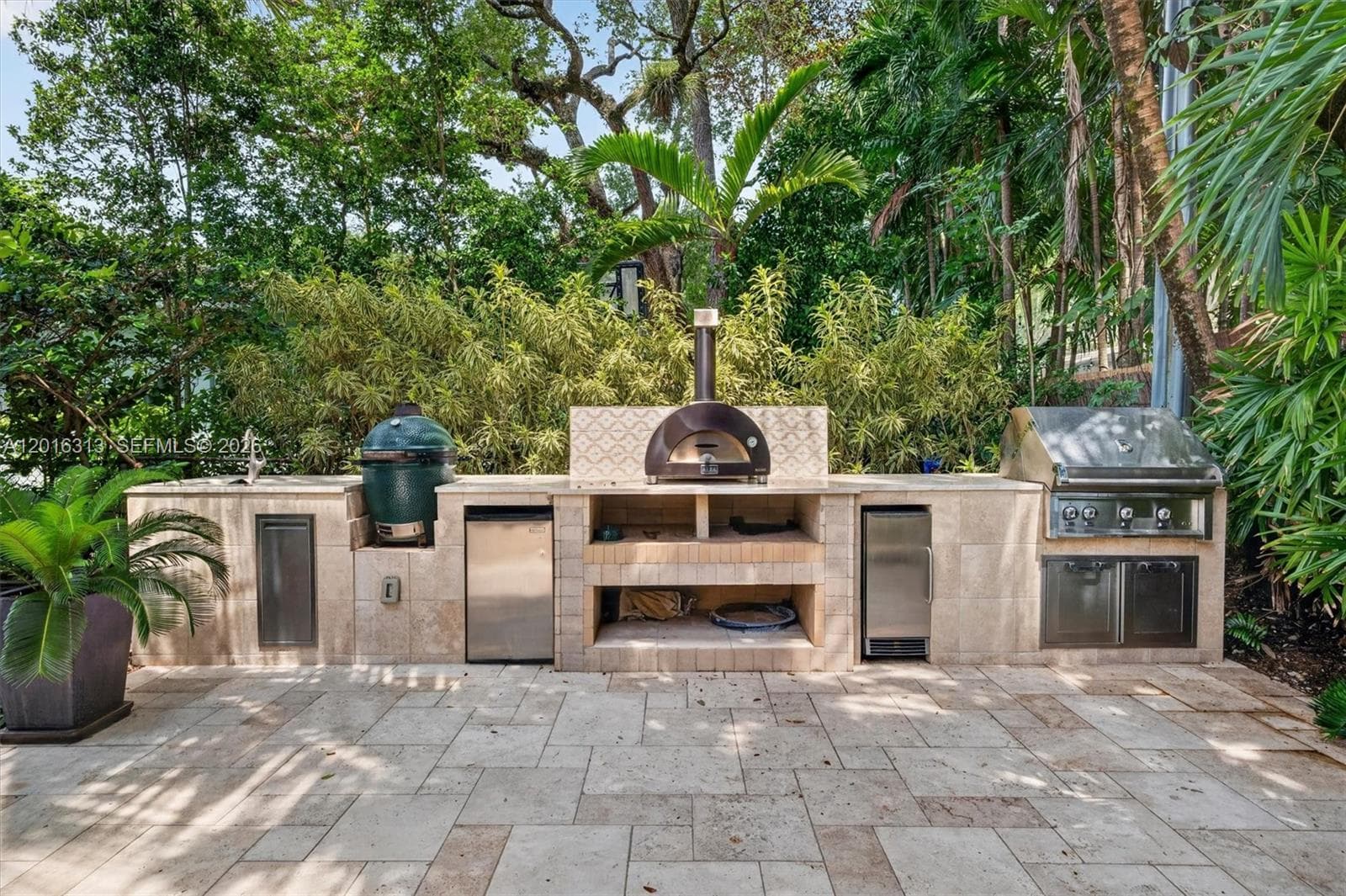 442 Amalfi Ave, Coral Gables FL 33146 — 37