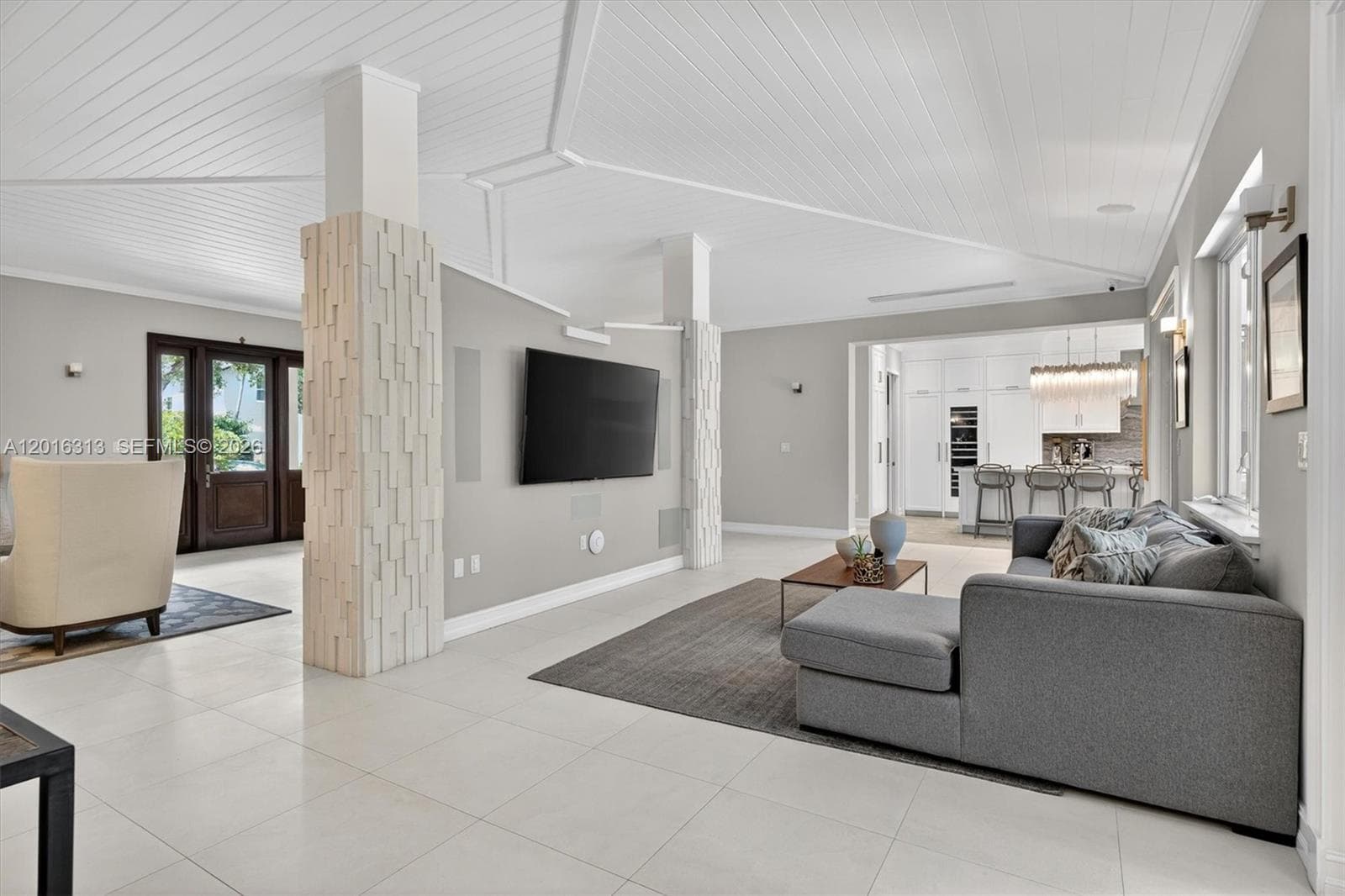 442 Amalfi Ave, Coral Gables FL 33146 — 21