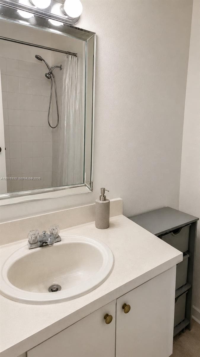 17911 NW 68th Ave # M201, Hialeah FL 33015 — 2
