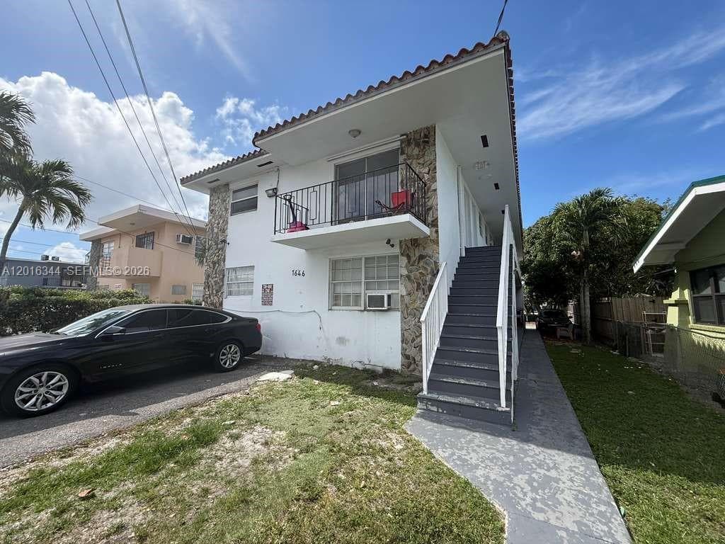 1646 NW 2nd St # 6, Miami FL 33125 — 7