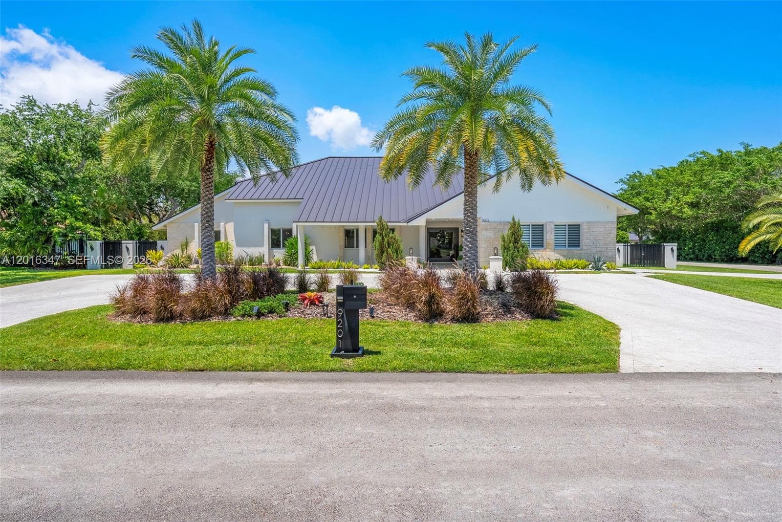 9201 SW 102nd St, Miami FL 33176 — 2