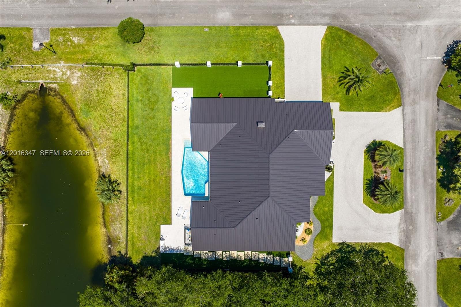 9201 SW 102nd St, Miami FL 33176 — 94