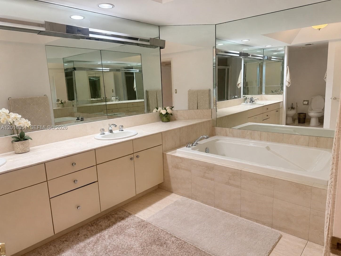 2000 Island Blvd # 2710, Aventura FL 33160 — 11