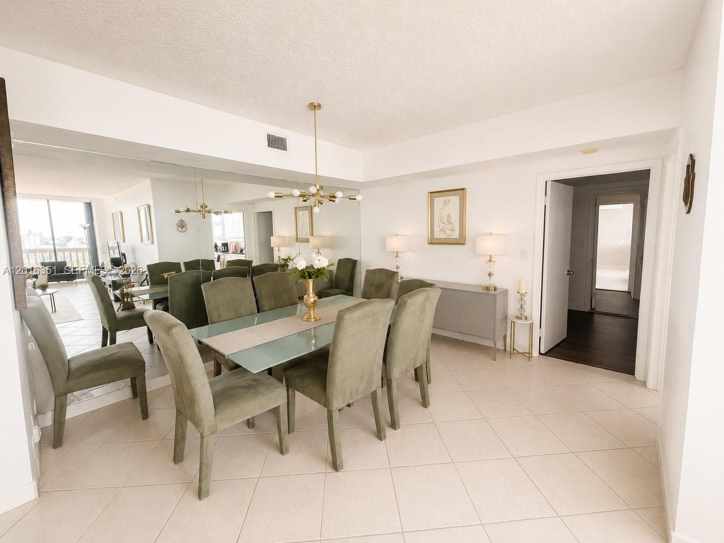 2000 Island Blvd # 2710, Aventura FL 33160 — 4