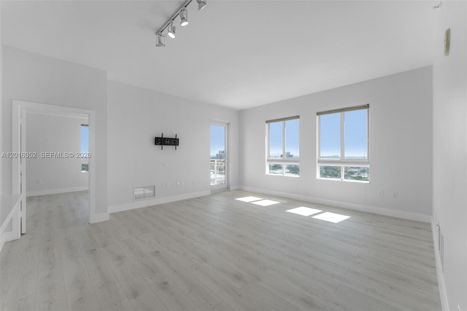 7350 SW 89th St # 2202S, Miami FL 33156 — 2