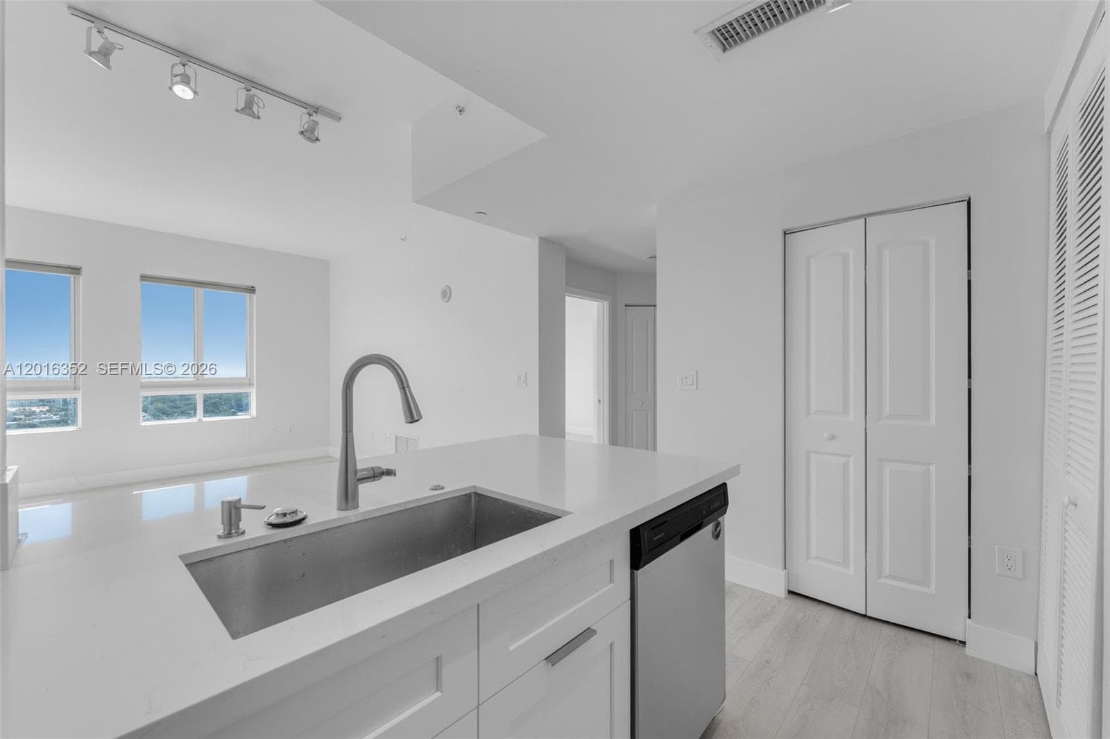 7350 SW 89th St # 2202S, Miami FL 33156 — 8