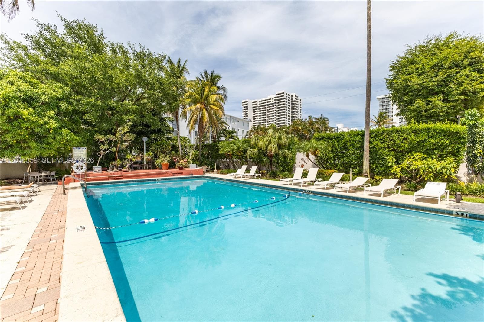 255 W 24th St # 432, Miami Beach FL 33140 — 2