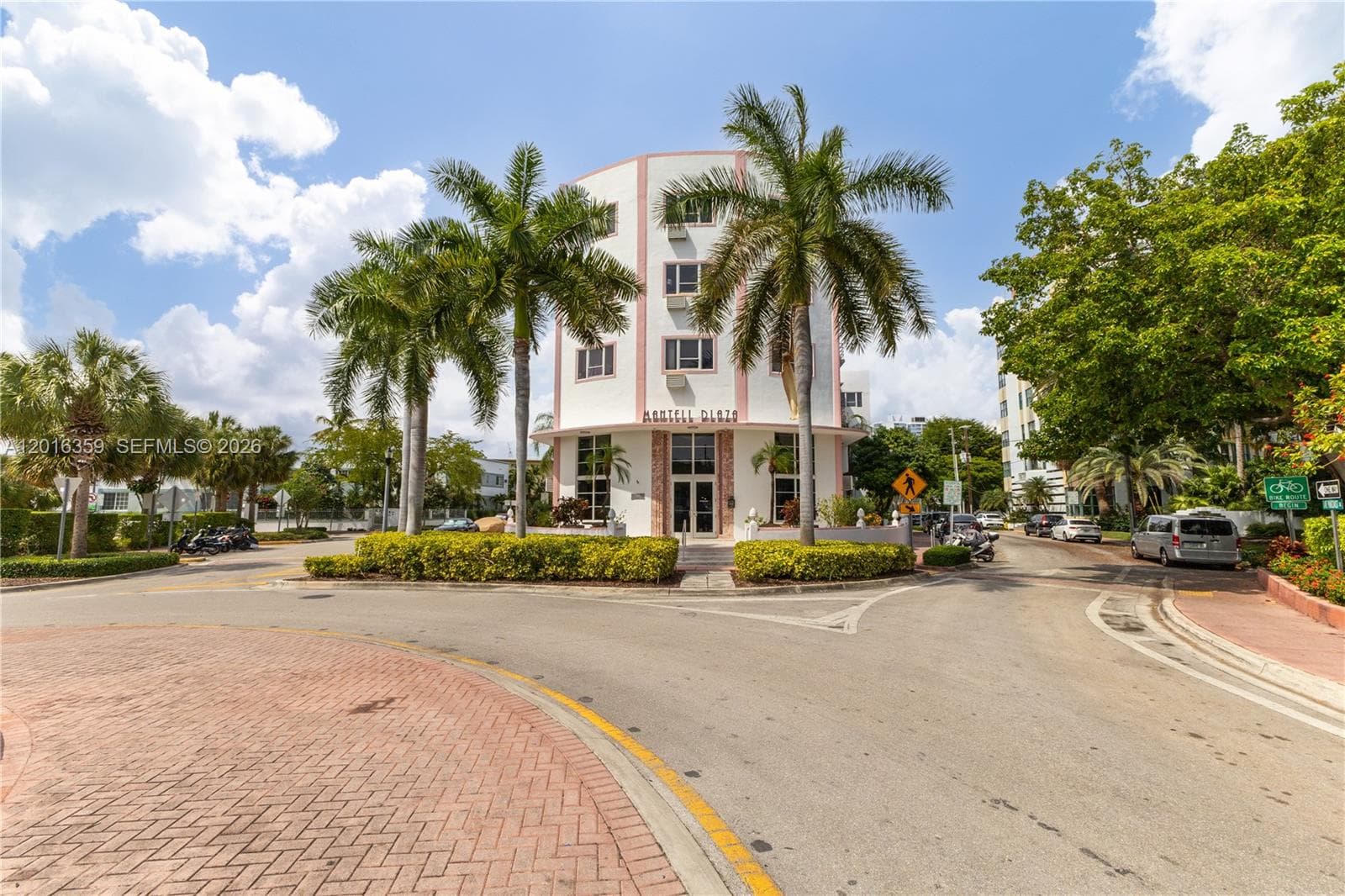 255 W 24th St # 432, Miami Beach FL 33140 — 22