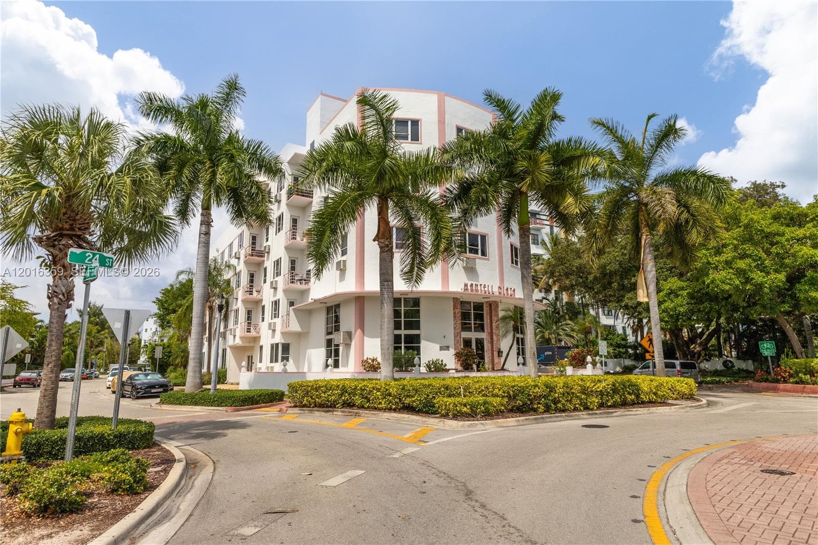 255 W 24th St # 432, Miami Beach FL 33140 — 1