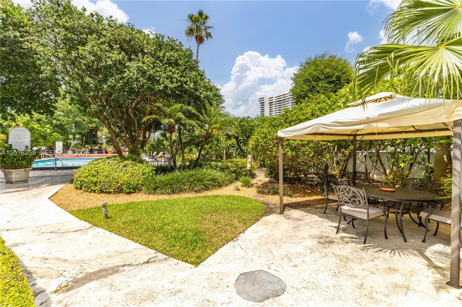 255 W 24th St # 432, Miami Beach FL 33140 — 14