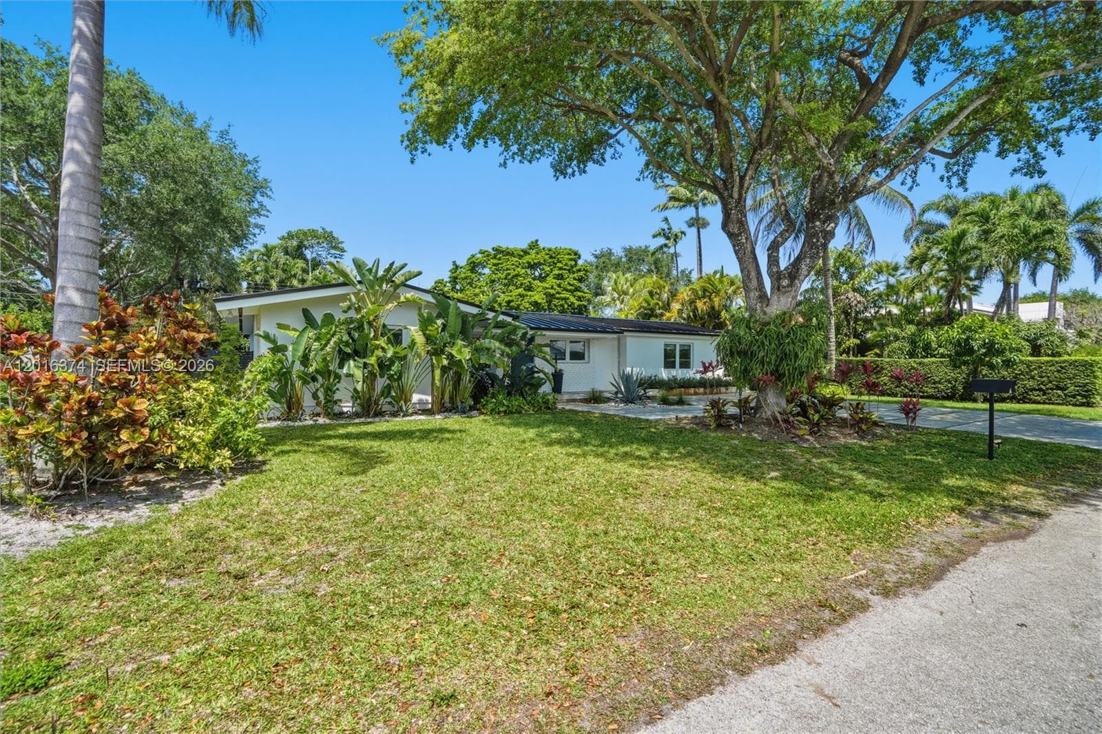7830 SW 53rd Pl, Miami FL 33143 — 56